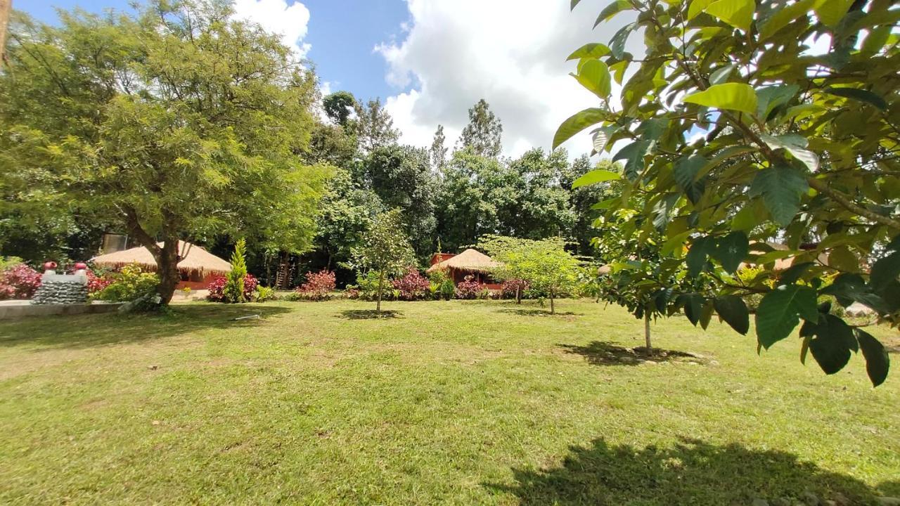 Stoneage Resort 瑟格莱什布尔 外观 照片